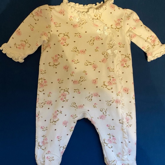 Little Me - Picture 1 of 1